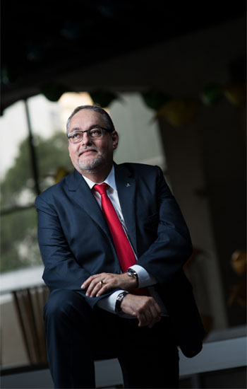 Agnaldo Abrahão, diretor comercial da April Brasil