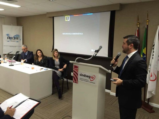Palestrantes no evento AIDA