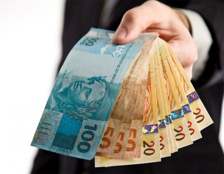 75% dos salários de profissionais de seguros apresentaram estabilidade ou queda, revela pesquisa
