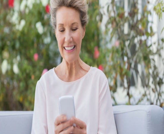 Seguros SURA lista cinco vantagens da contratação de Seguro para Smartphone para levar em conta neste Dia das Mães