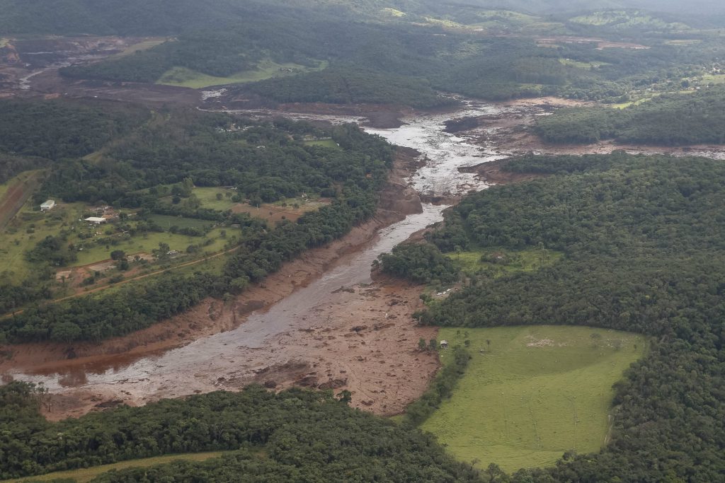 “Nenhuma estrutura colapsa instantaneamente”, diz especialista sobre Brumadinho