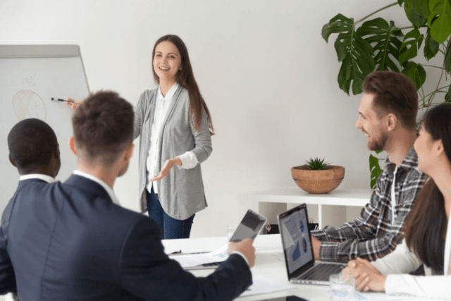 Como fazer a equipe aproveitar ao máximo o software de gestão da corretora