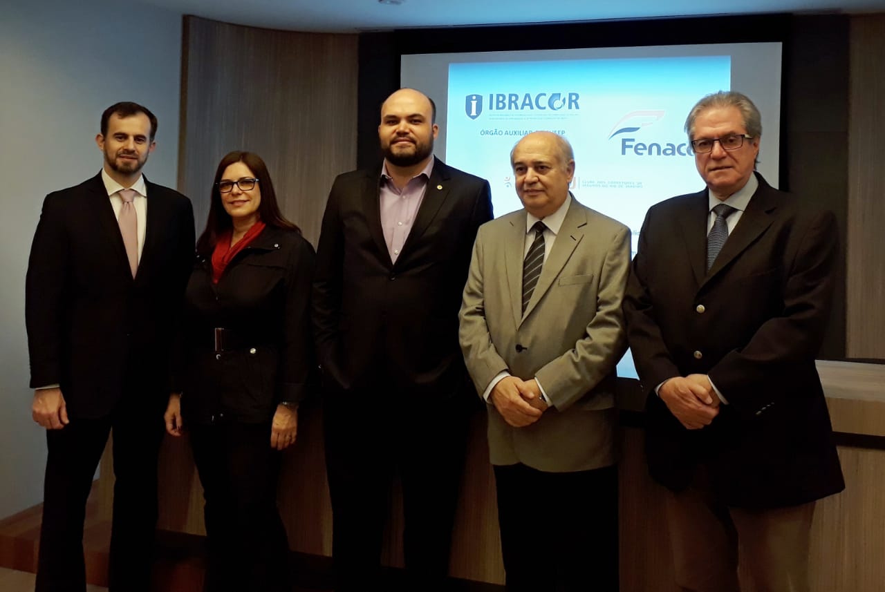 CCS-RJ debate consulta pública da Susep sobre registros de corretores