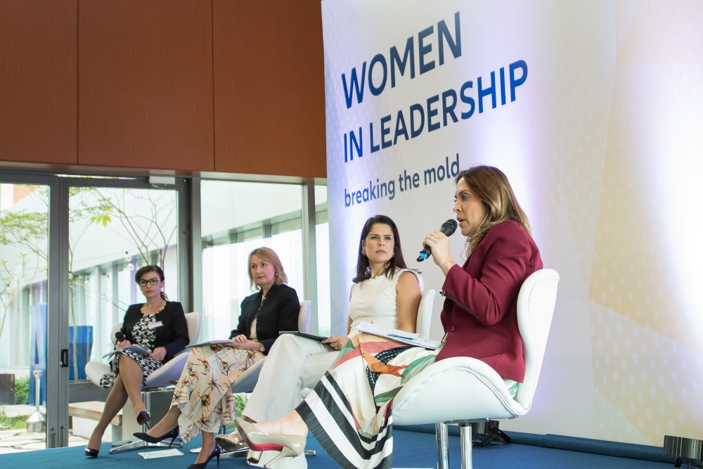 Gláucia Smithson, Sinéad Browne, Karine Barros e Paula Lopes
