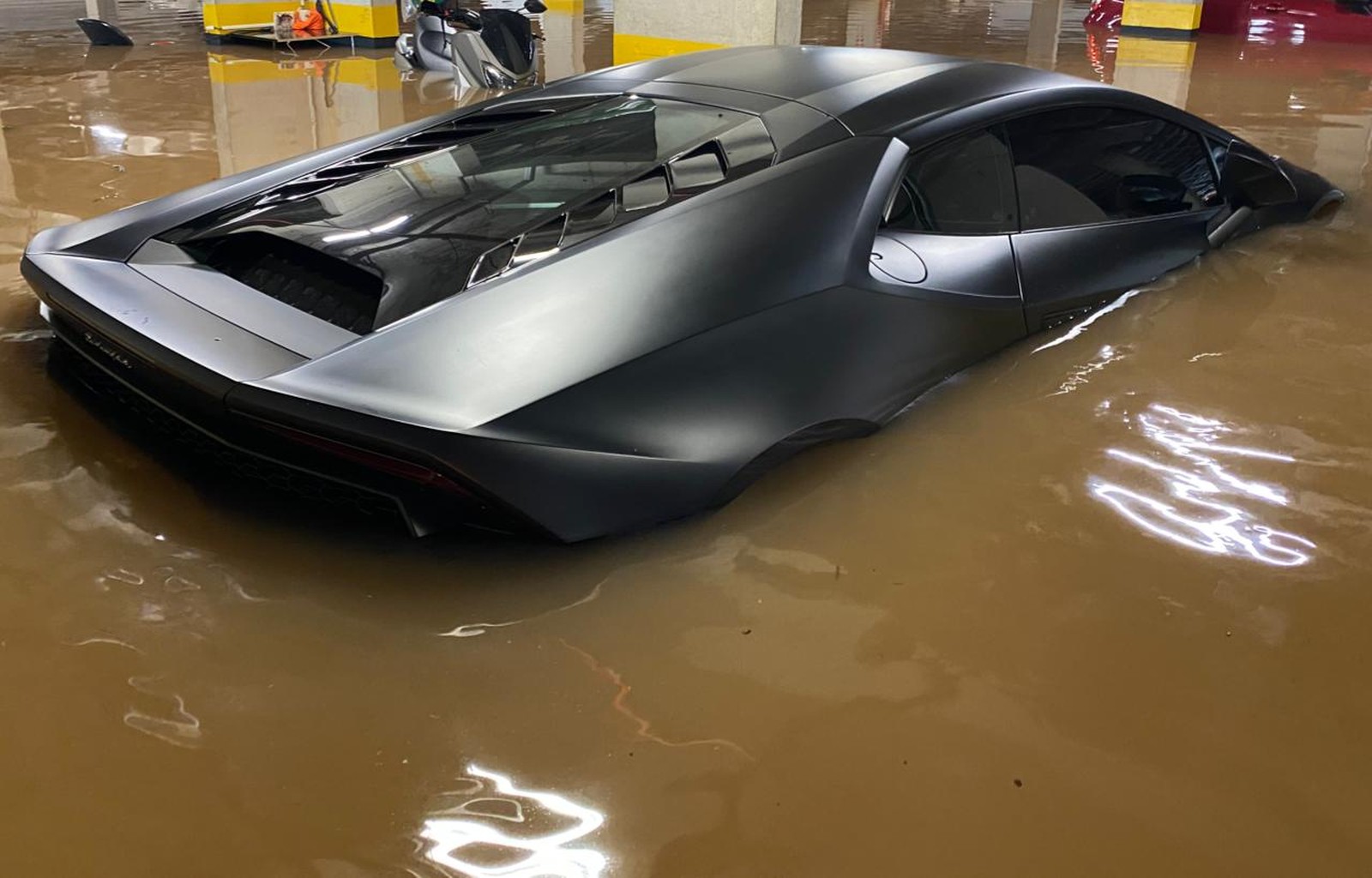 Lamborghini de R$ 1,6 mi não tinha seguro e seria utilizada em leilão beneficente