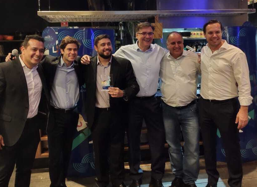 Da esquerda para a direita - Jesuíto Ferreira (Repgen), Rodrigo Valadares (Gerente de Corretores Nacionais da AIG), Pablo Passos (Repgen), Edson Souza (Diretor de Produtos da AIG), Carlos Magalhães (Repgen) e Martin Molla (Head de Marine da AIG)