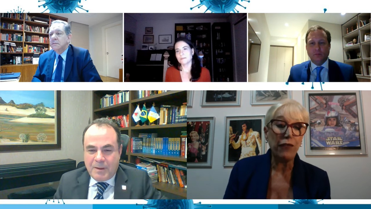 Debate foi mediado pelo desembargador Marco Villas Boas, presidente do Copedem, e a coordenação do evento foi realizada pela professora Lourdes Gonçalves, diretora executiva do Centro de Memória Jurídica / Reprodução