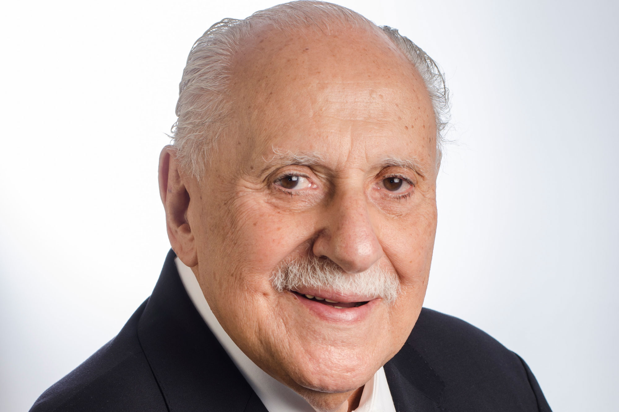 Mario José Gonzaga Petrelli falece aos 84 anos