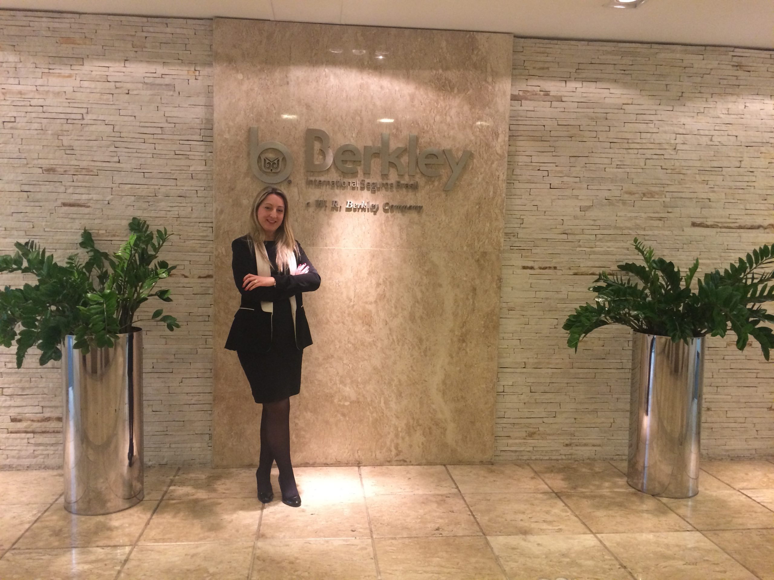 Michelli Menezes é subscritora do produto na Berkley / Divulgação