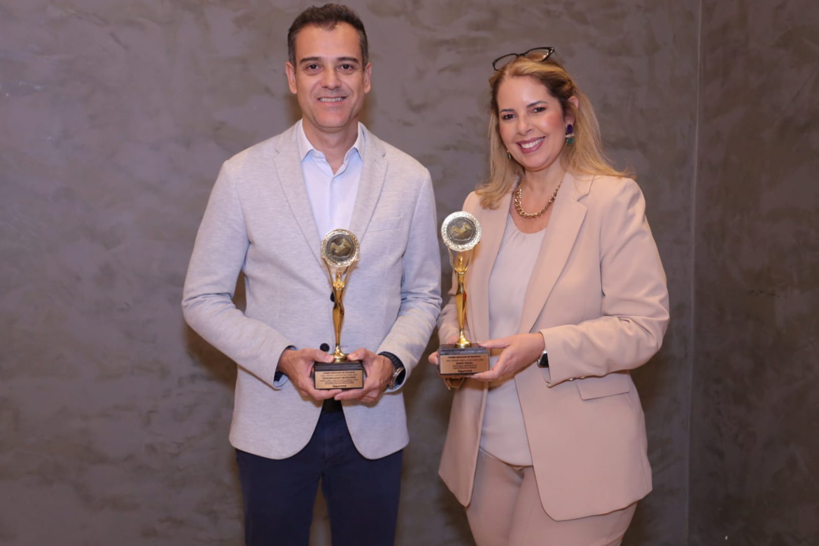 Executivos da MAWDY no Troféu Gaivota de Ouro 2024 / Foto: Nicola Fotografia / Especial / Revista Seguro Total