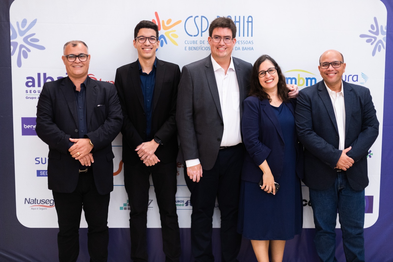 Da esquerda para direita: Paulo Telles, diretor de Comunicação; Felipe Maciel, diretor Educacional; Antonio Daniel Mota, presidente; Michelly Rosica, diretora Administrativa; e Ulisses Brito, vice-presidente do CSP Bahia / Foto: Vitor Moreira / Divulgação