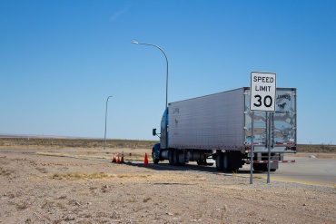 semi-truck, transport, semi truck, truck, transportation, semi, trailer, freight, cargo, industry, vehicle, trucking, diesel, automobile, driving, lorry, big, driver, rig, load, road, heavy, highway, shipment, trucker, blue truck, semi truck, semi truck, semi truck, semi truck, semi truck, trucker, trucker, trucker, trucker