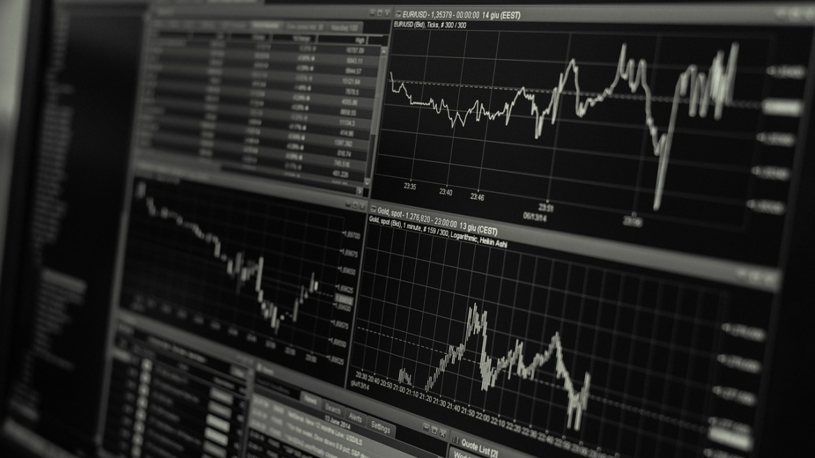 stock, trading, monitor, business, finance, exchange, investment, market, trade, data, graph, economy, financial, currency, chart, information, technology, profit, forex, rate, foreign exchange, analysis, statistic, funds, digital, sell, earning, display, blue, accounting, index, management, black and white, monochrome, stock, stock, stock, trading, trading, trading, trading, trading, business, business, business, finance, finance, finance, finance, investment, investment, market, data, data, data, graph, economy, economy, economy, financial, technology, forex