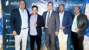 Executivos da NovoPlano, E4 Soluções e Solidus Administradora no lançamento da operadora de saúde em Feira de Santana.