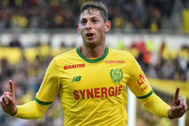 Desaparecimento de Emiliano Sala muitas perguntas sobre seguros e poucas respostas